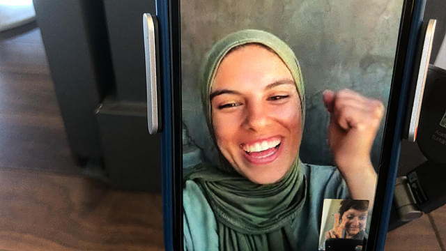 手に魂を込め、歩いてみれば/Put Your Soul on Your Hand and Walk